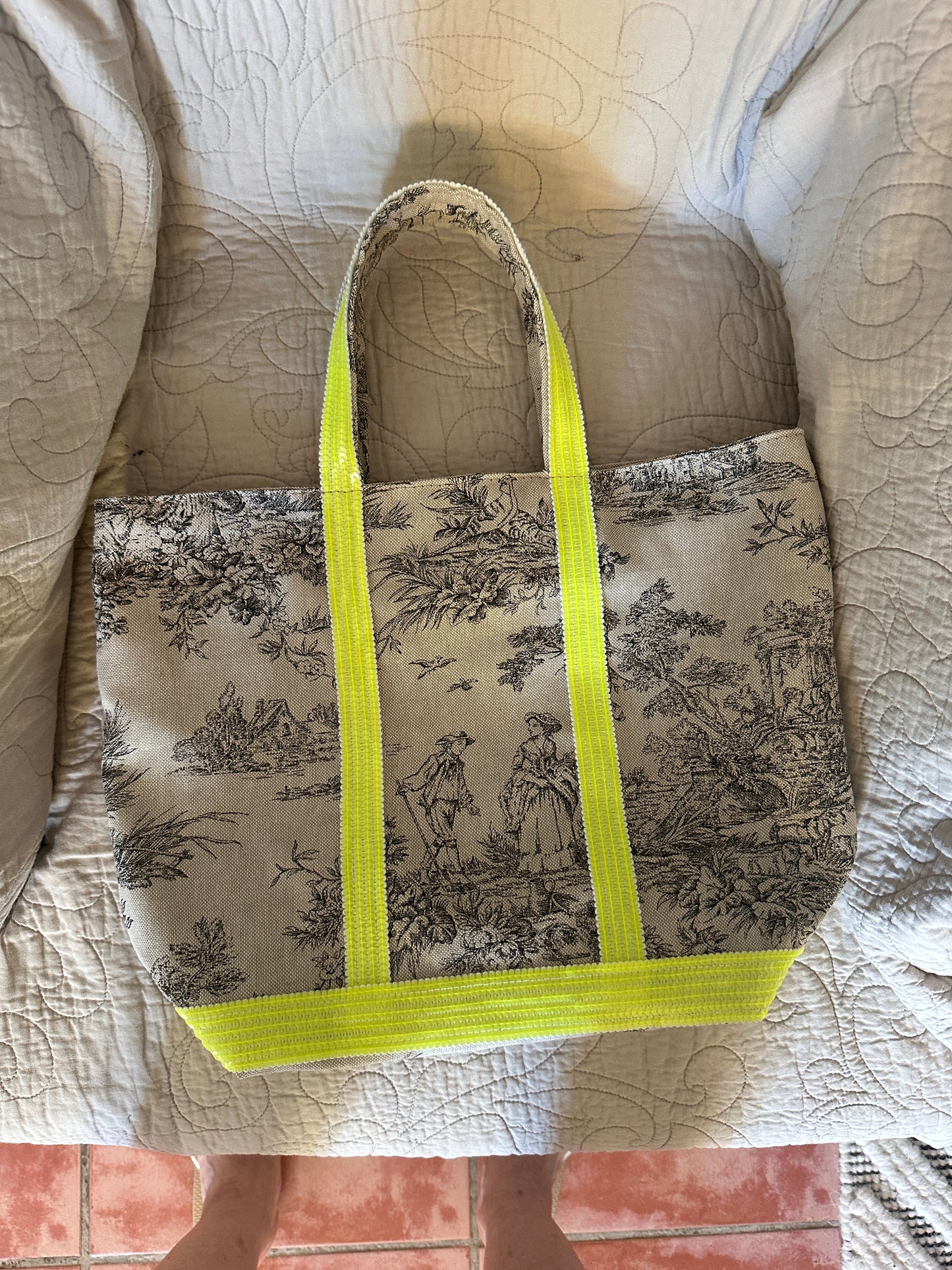 Sac Cabas Toile de Jouy fait main – Sequins Fluo, fourre tout été, sac de plage