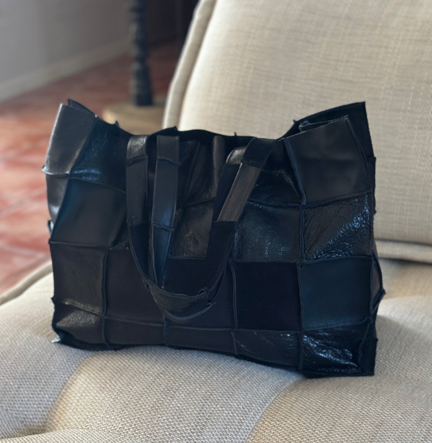 Grand Sac Porté Épaule en Cuir Italien Noir – Patchwork Unique