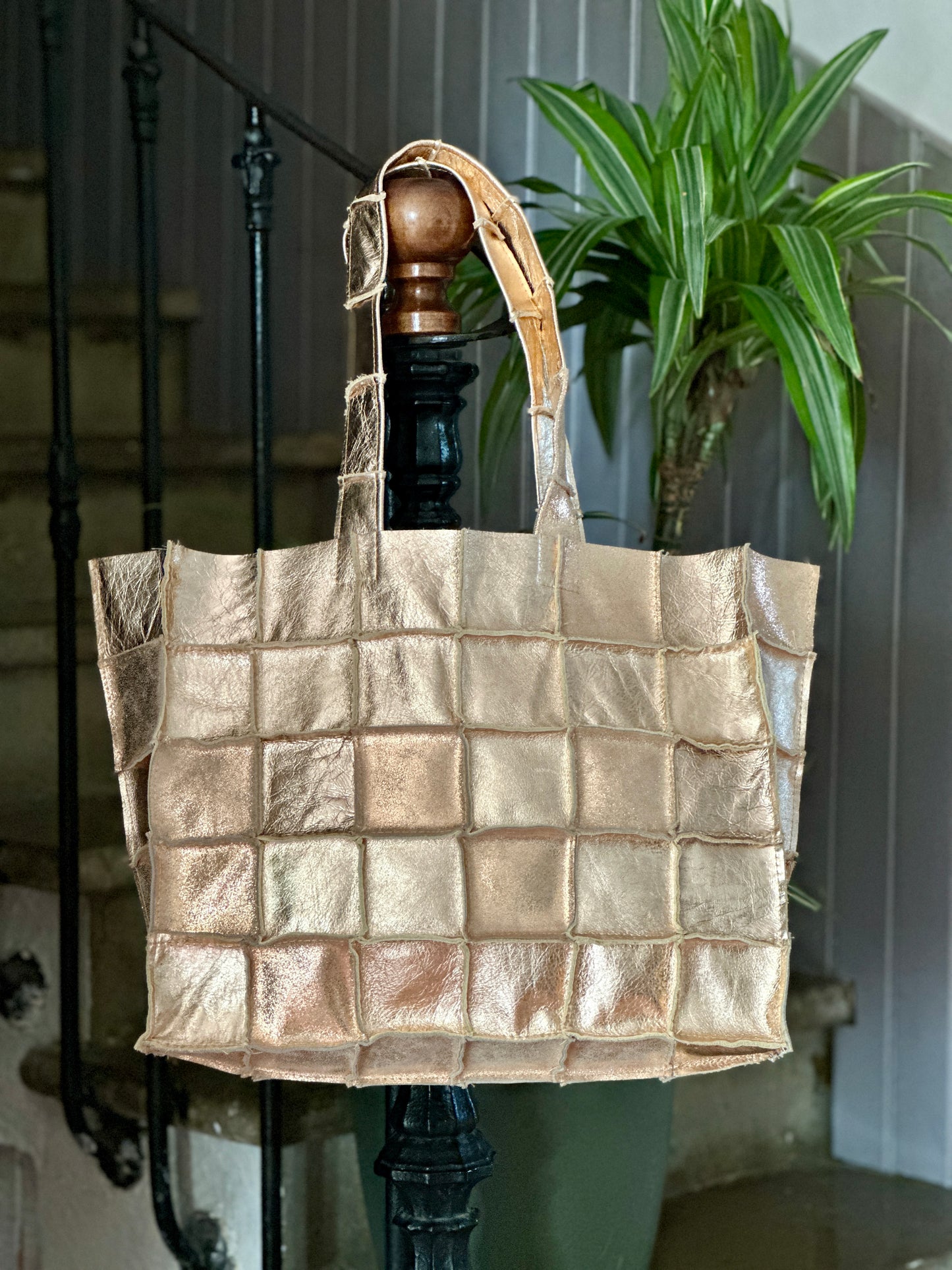 Sac Cabas Unique en Cuir Italien rose doré– Fait Main, Modèle Exclusif