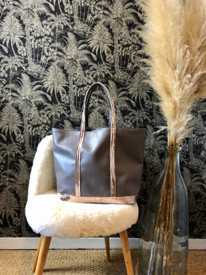 Cabas en cuir vegan taupe paillettes gris fumé