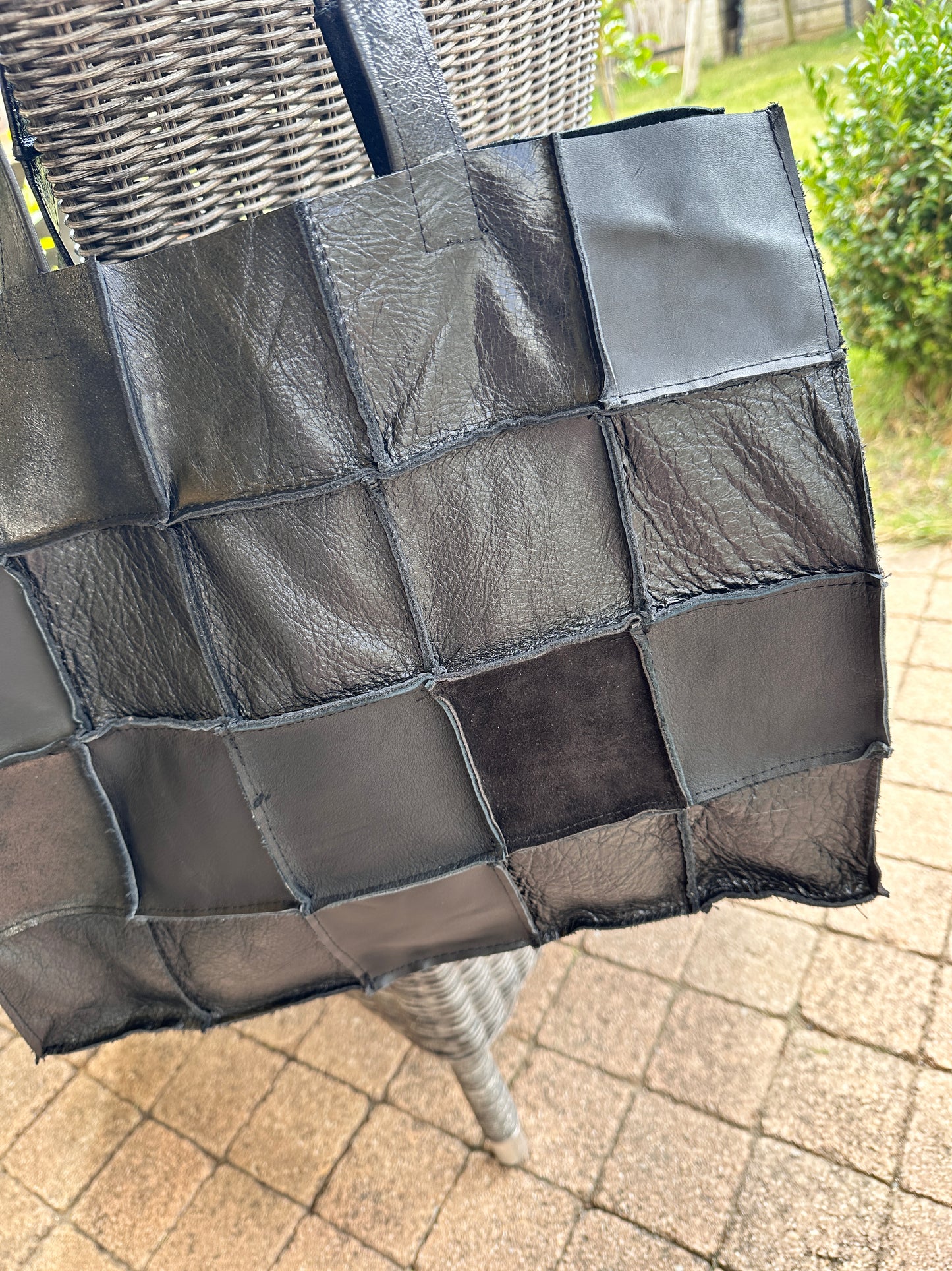 Grand Sac Porté Épaule en Cuir Italien Noir – Patchwork Unique