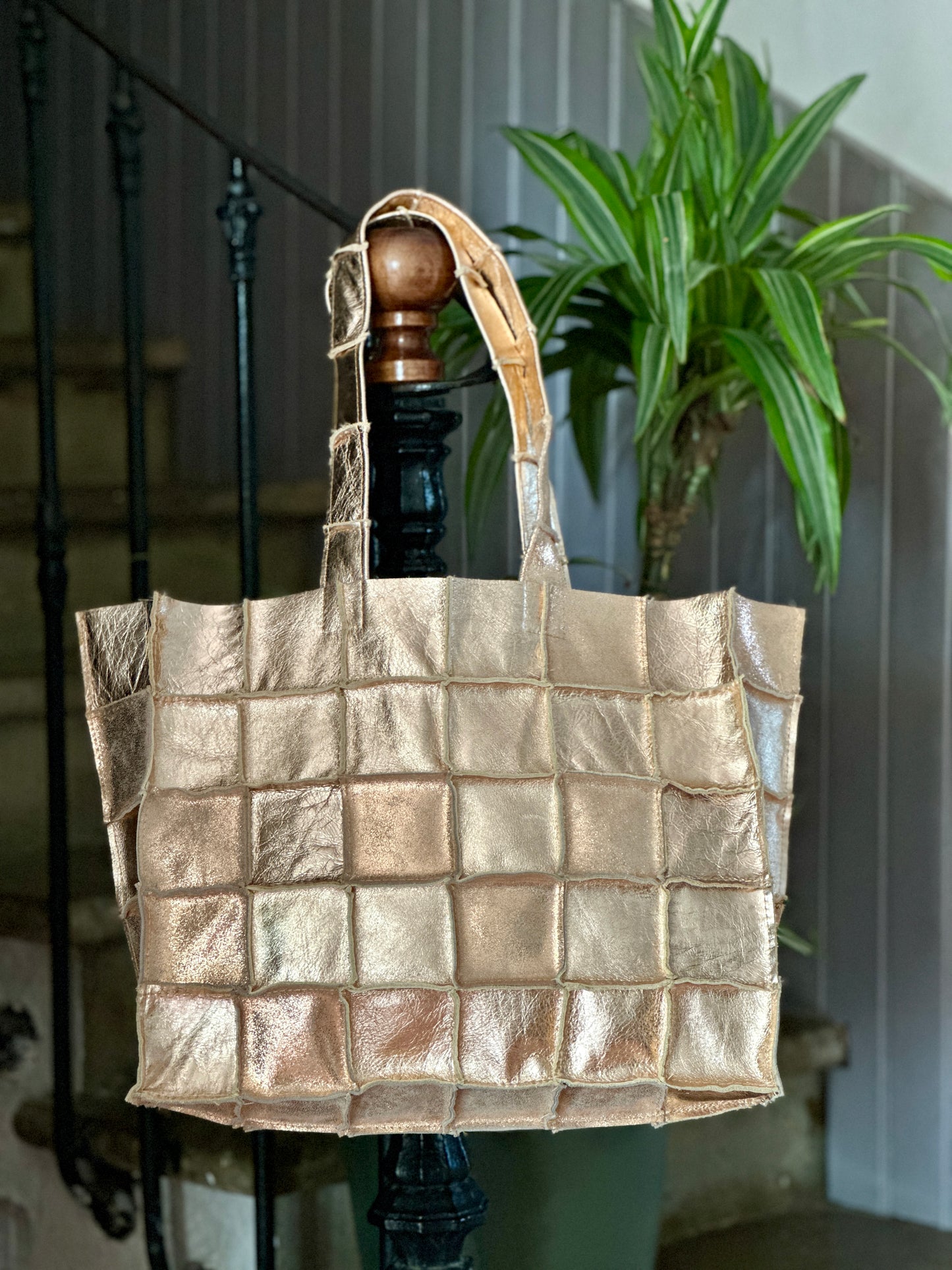 Sac Cabas Unique en Cuir Italien rose doré– Fait Main, Modèle Exclusif