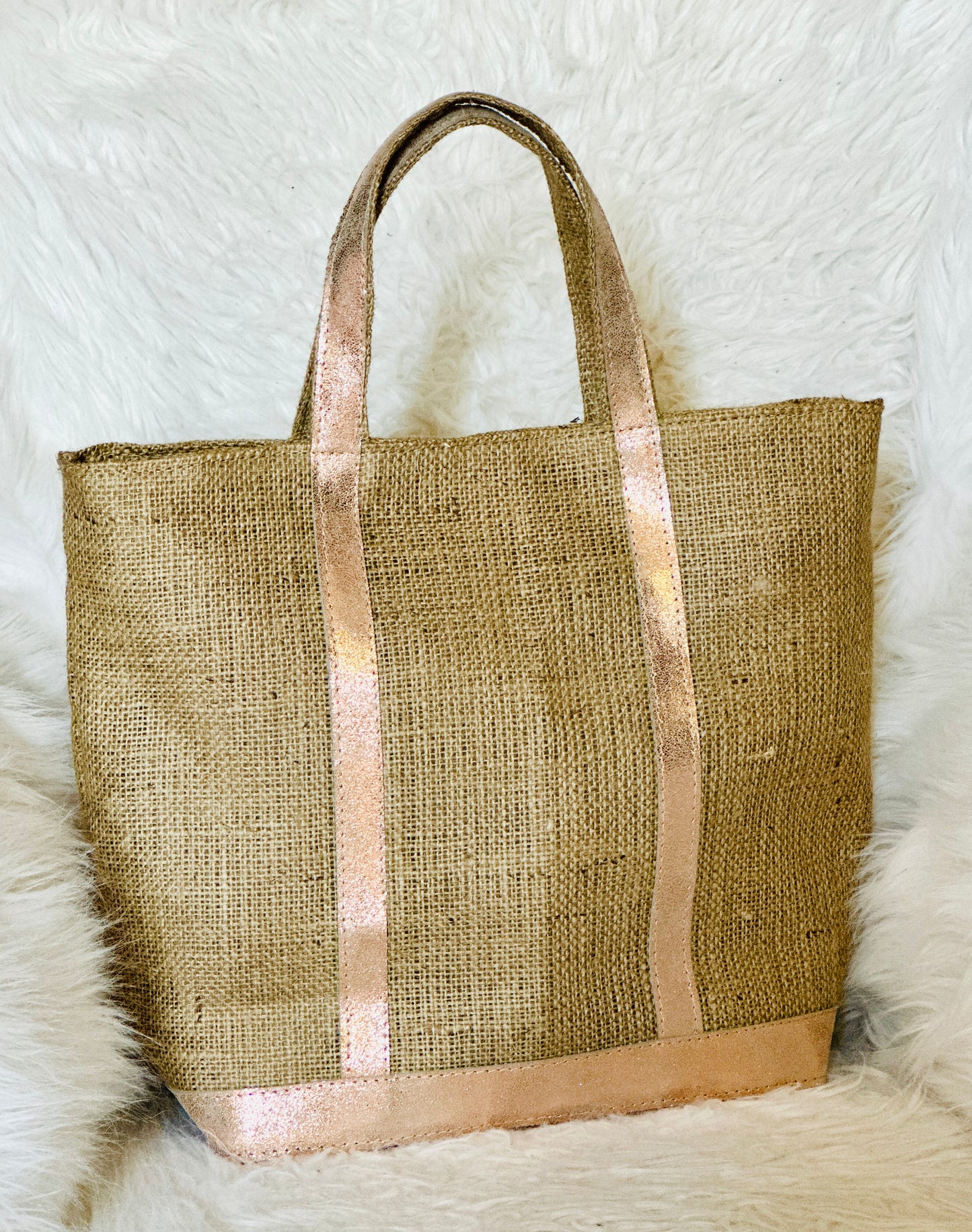 Handmade Jute Tote Bag with Rose Gold Leather – Cotton Lined Summer Beach Shoulder Bag with Zip Pocket & Magnetic Clasp
