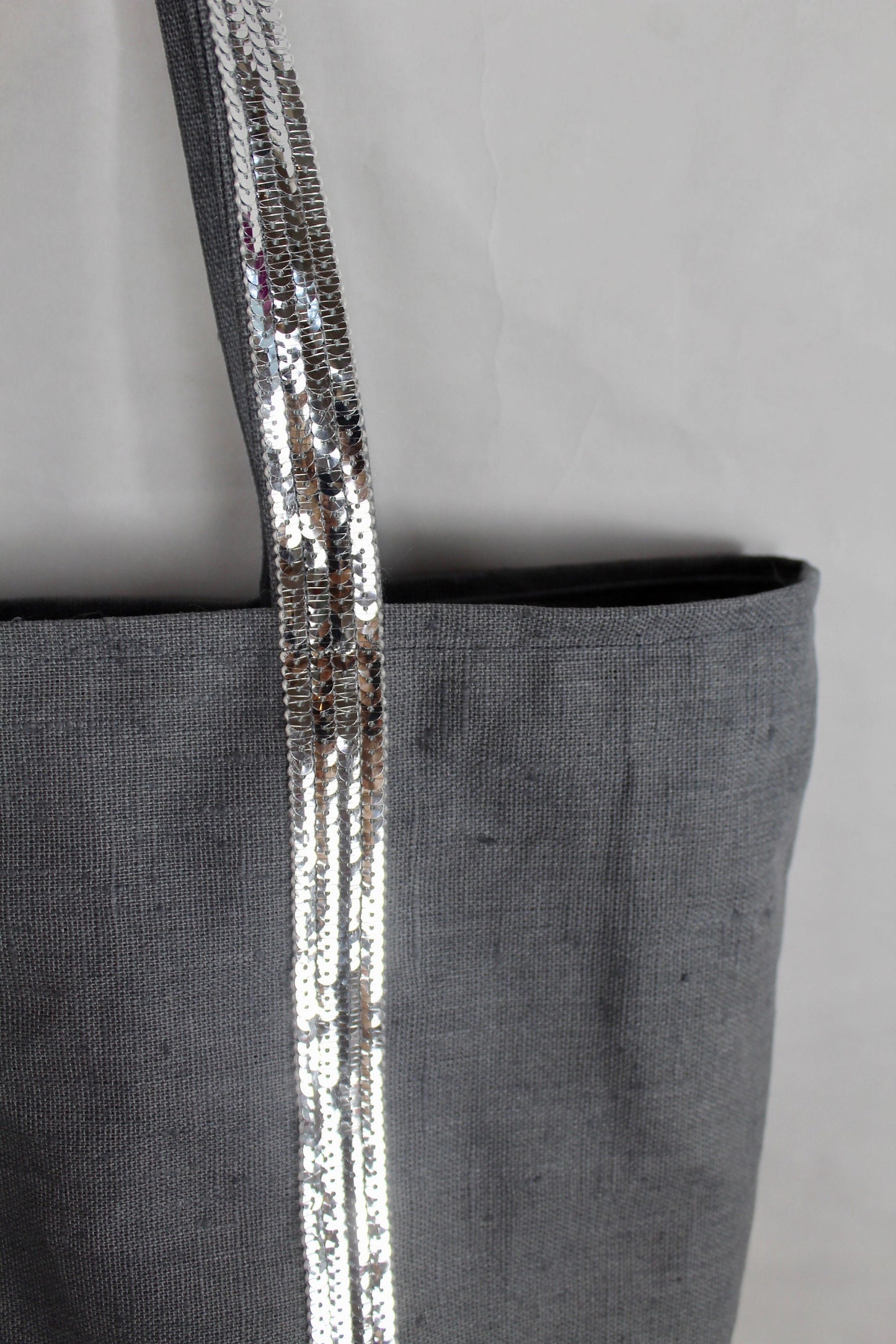 Sac fourre tout lin enduit surmonté de paillettes argent cabas porté epaule grand sac marché waterproof cadeau femme personnalisé