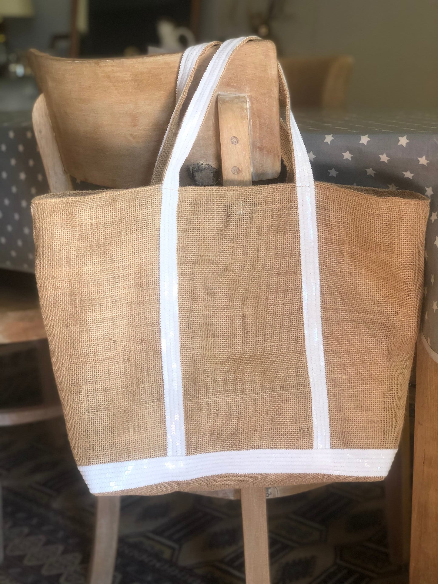 Sac de plage toile de jute style raphia sequins blancs
