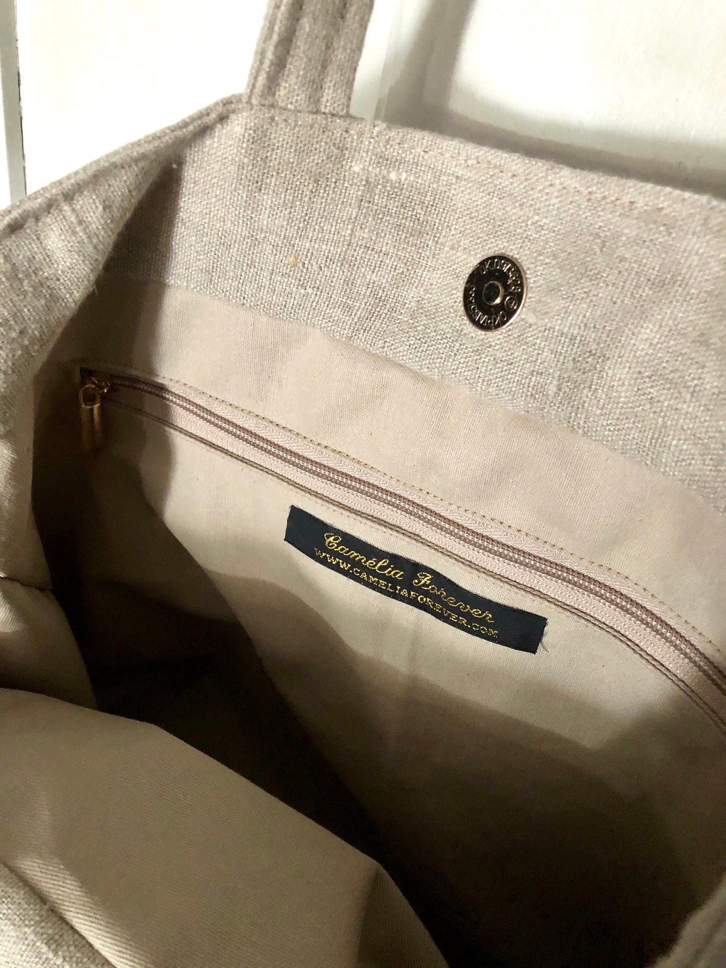 Washed linen tote bag with gold sequins