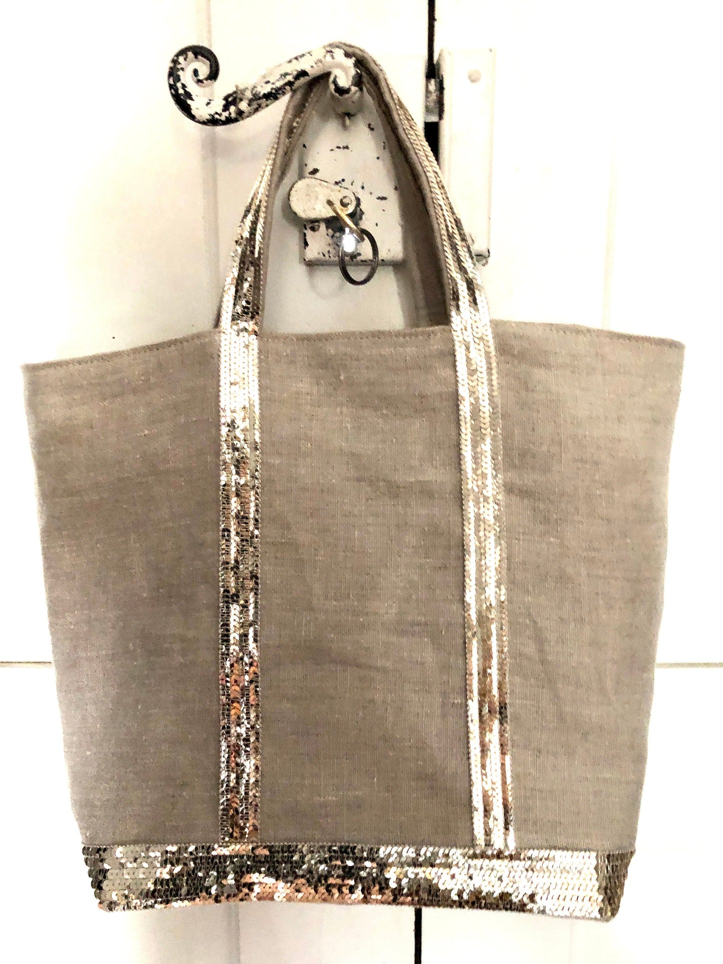 Washed linen tote bag with gold sequins
