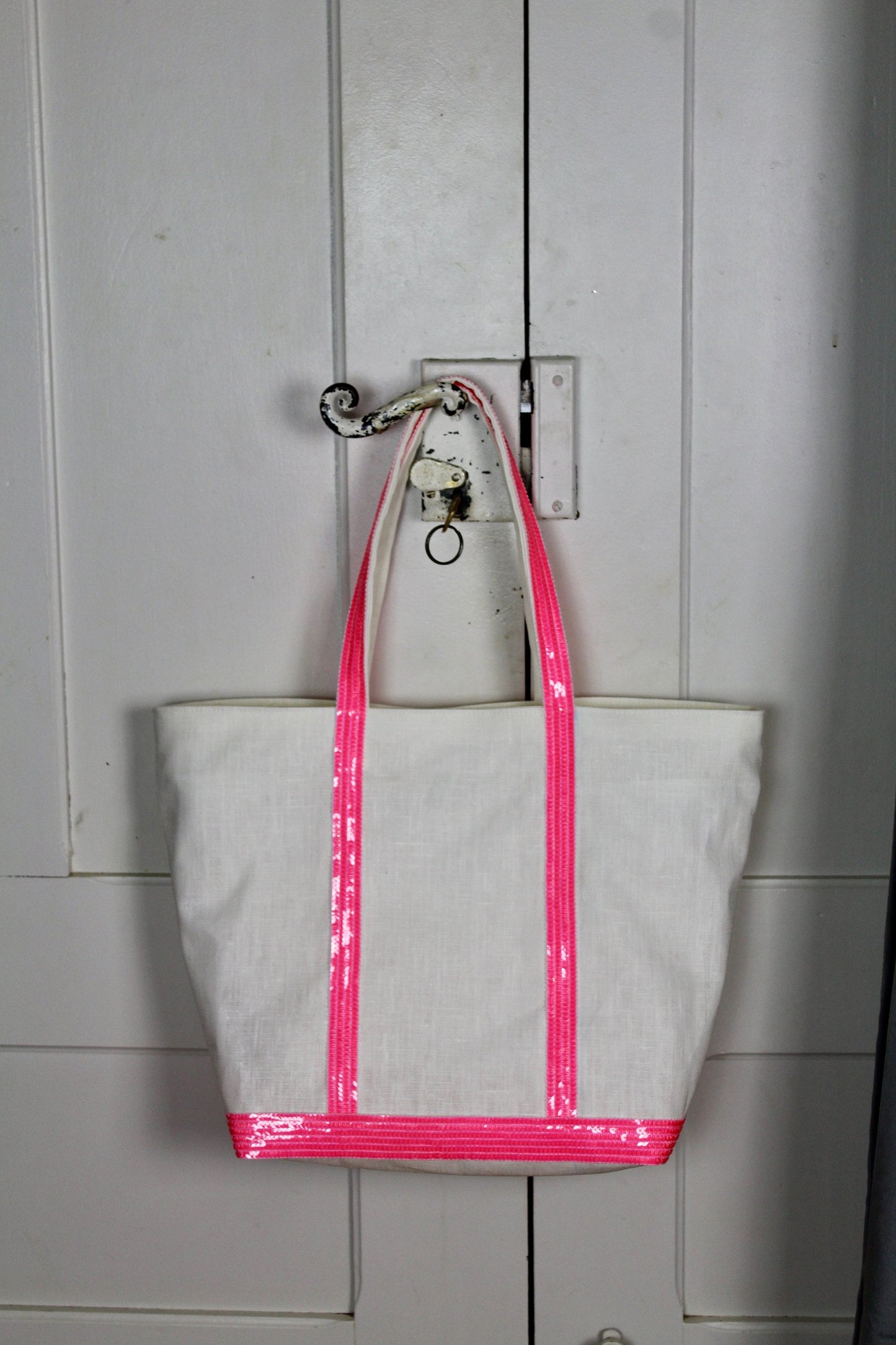 White coated linen bag with neon pink sequins, waterproof linen beach bag with sequins, shoulder handbag for summer