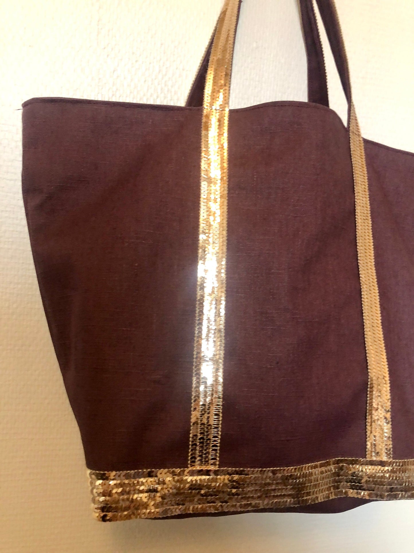 Plum coated linen shopping bag with gold glitter