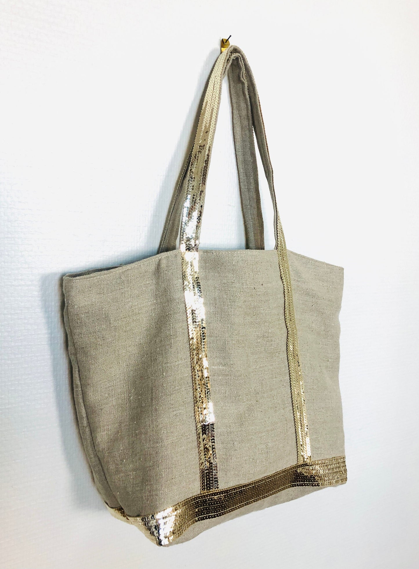 Washed linen tote bag with gold sequins