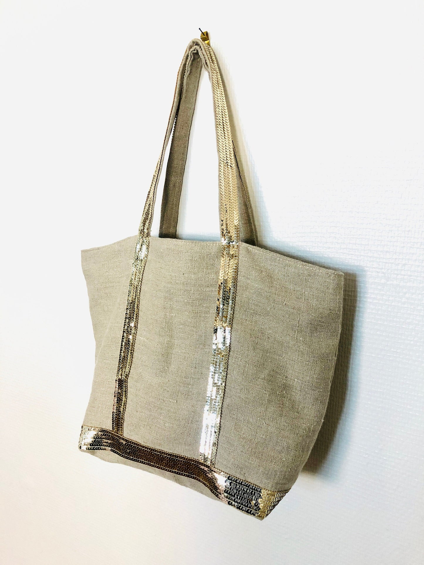 Washed linen tote bag with gold sequins