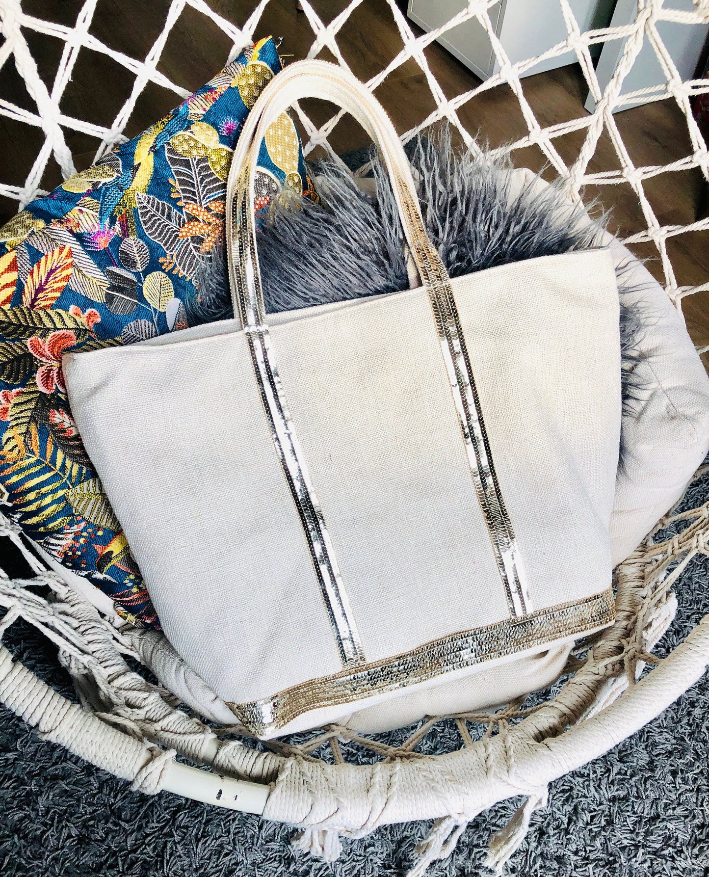 Tote bag toile de coton, sac porté épaule ecru, sac été 2022, sac toile été, fourre tout paillettes, sac plage écru