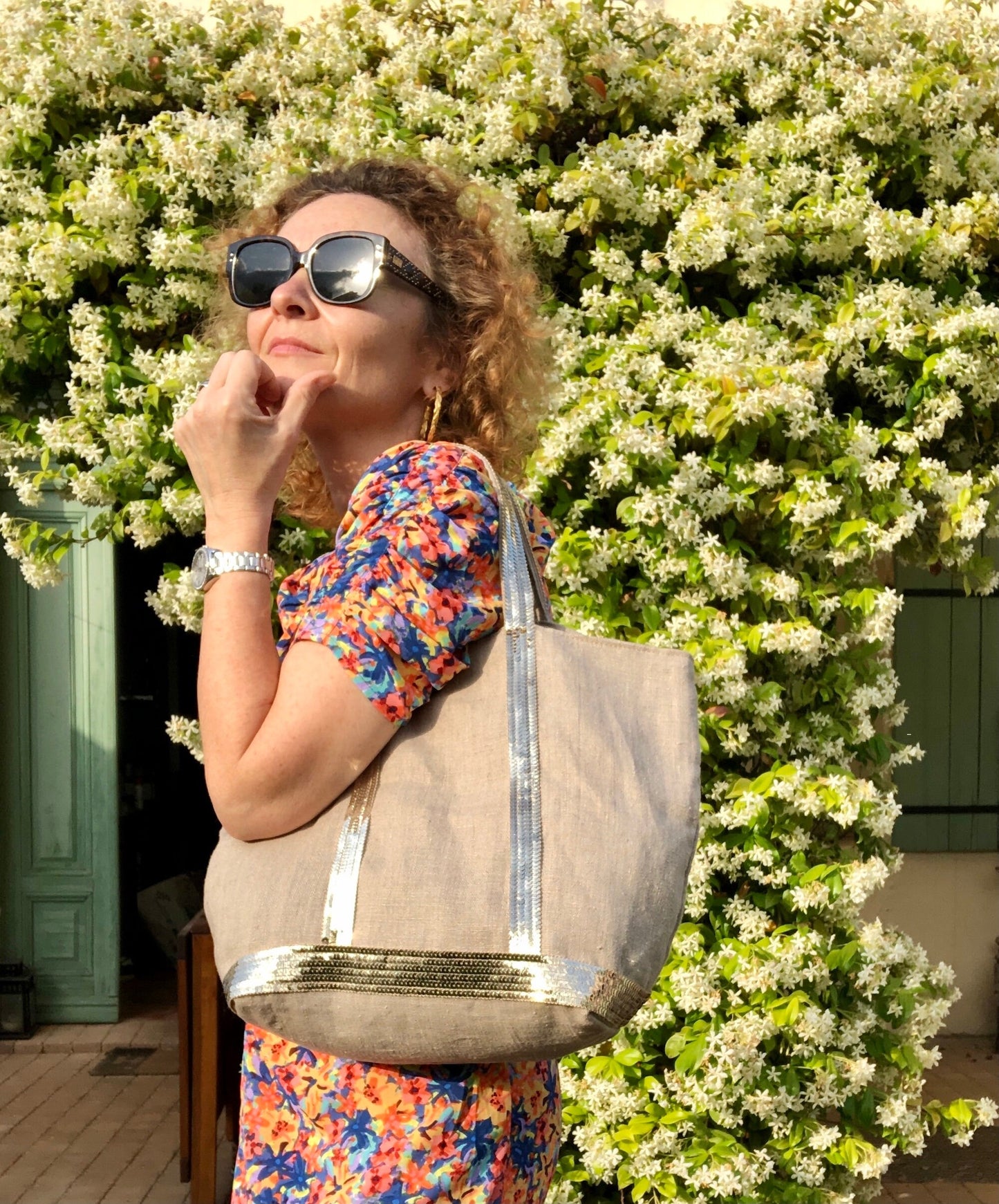 Washed linen tote bag with gold sequins